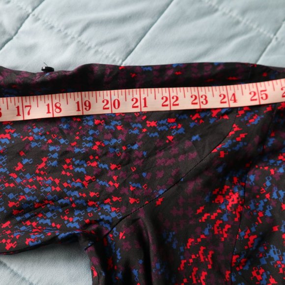 Le Château Printed Blouse - Picture 9 of 11